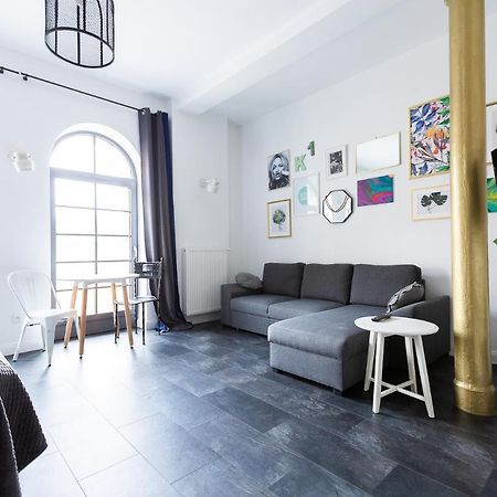 Apartmán One Night Lofty Fabryczna Zelená Hora Exteriér fotografie