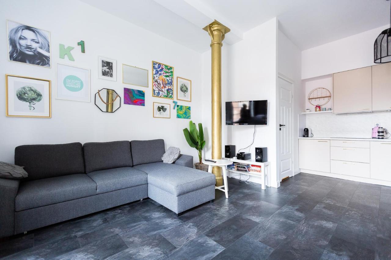 Apartmán One Night Lofty Fabryczna Zelená Hora Exteriér fotografie