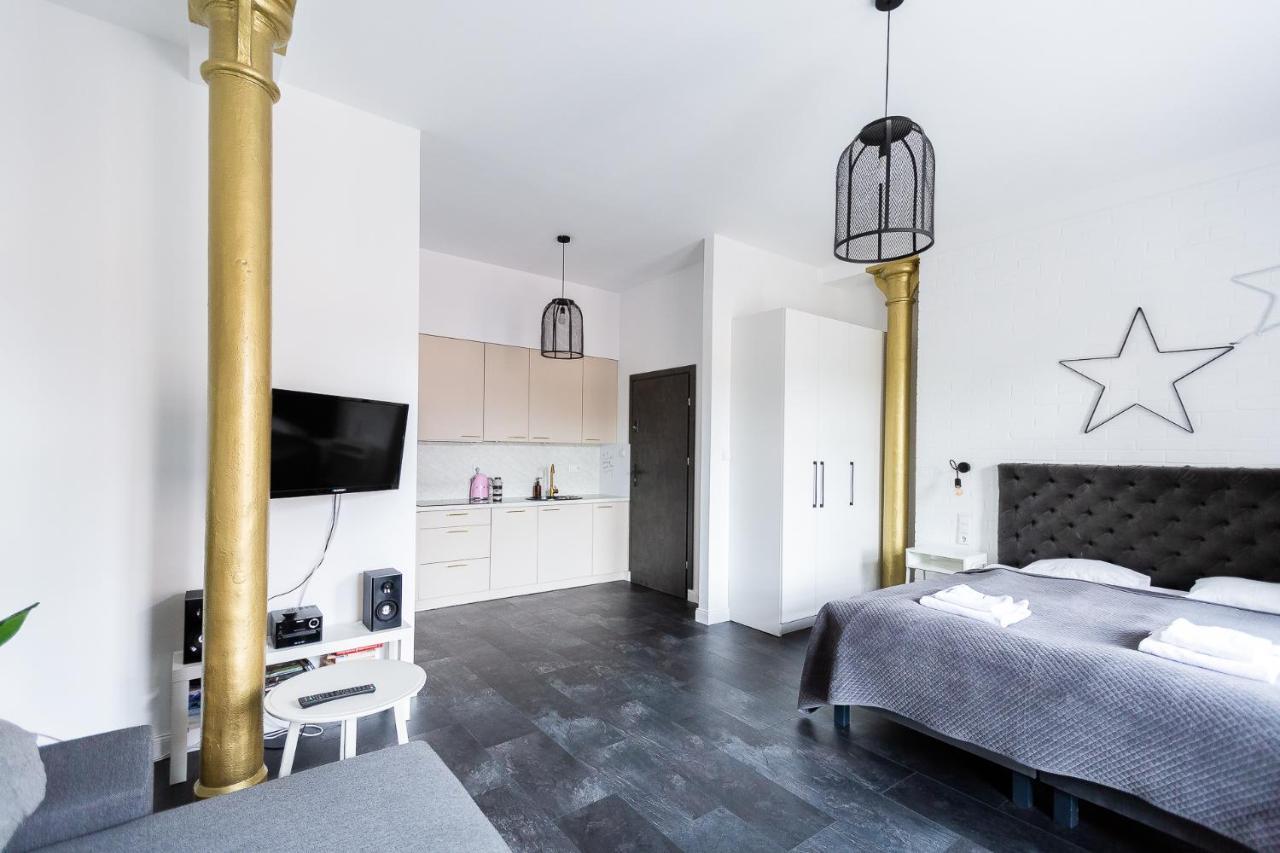 Apartmán One Night Lofty Fabryczna Zelená Hora Exteriér fotografie