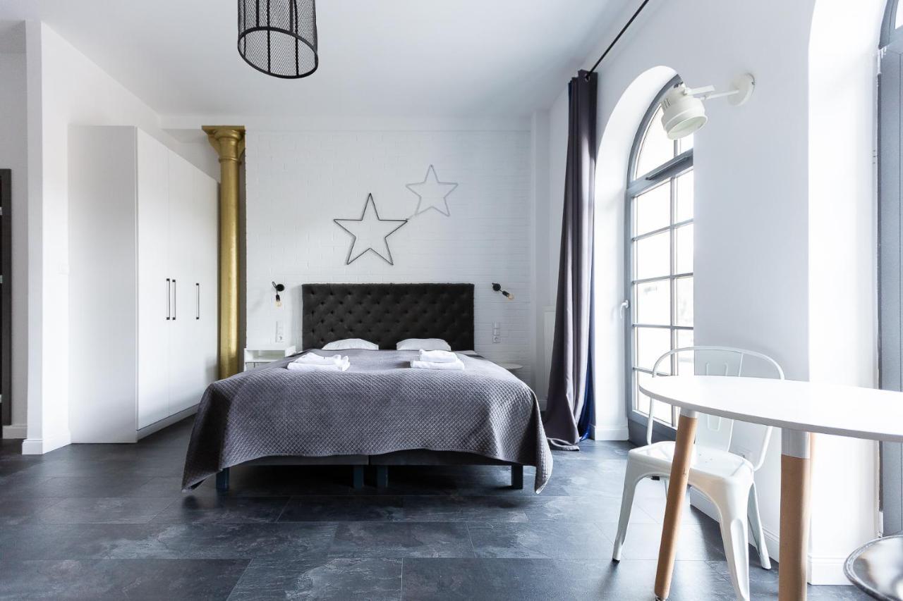 Apartmán One Night Lofty Fabryczna Zelená Hora Exteriér fotografie