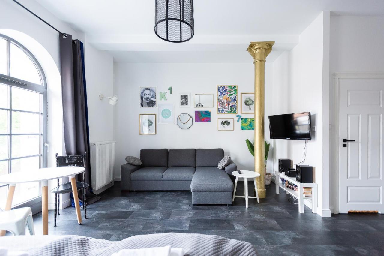 Apartmán One Night Lofty Fabryczna Zelená Hora Exteriér fotografie
